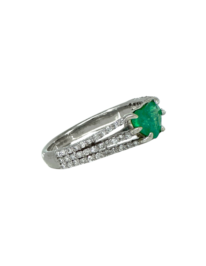 ANILLO CORAZÓN ESMERALDA TIRAS DIAMANTES