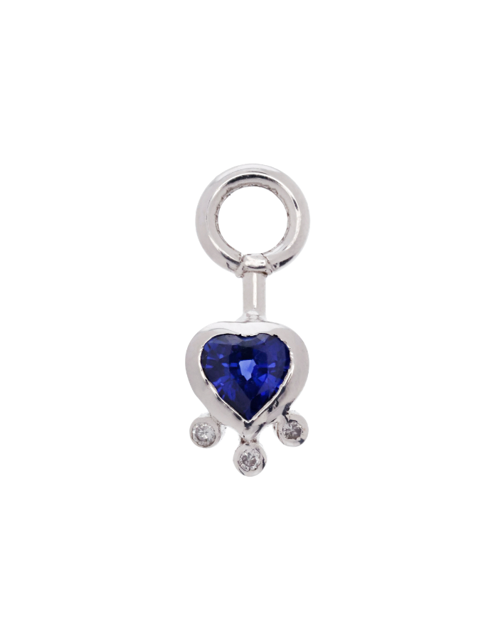 CHARM CORAZÓN ZAFIRO Y 3 DIAMANTES
